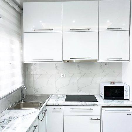Apartment In The Center Of 아테네 외부 사진